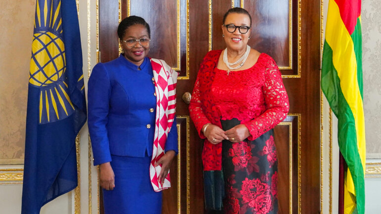 Volonté d'intégration au sein de communauté anglophone 