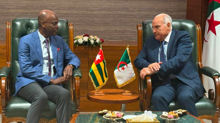 A Alger, on parle colonialisme 