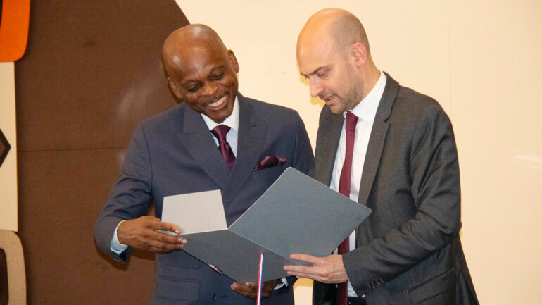 Dussey et Barrot : une séance de travail fructueuse