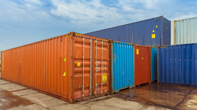 La gestion des conteneurs vides, un défi logistique