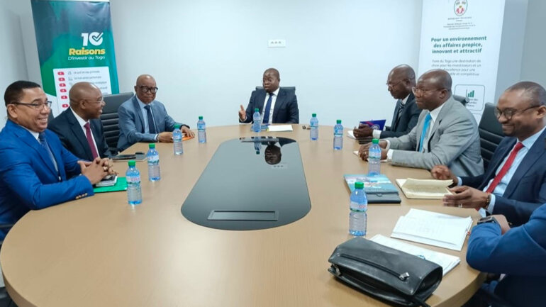 Public-privé : concertation plus approfondie 