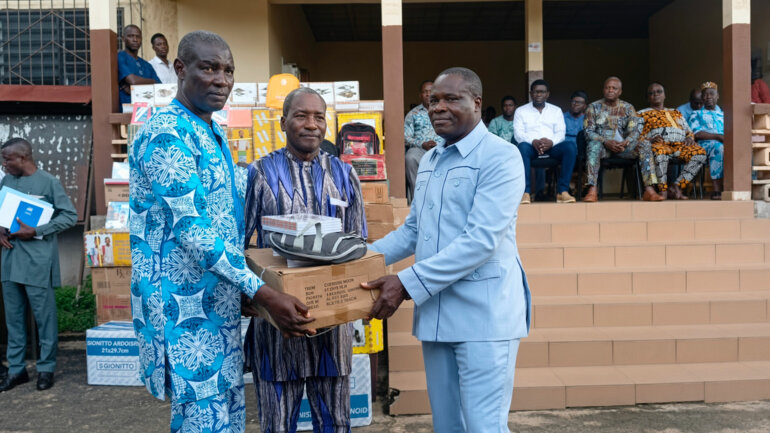 Solidarité locale à Bassar