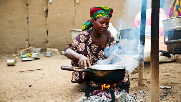 2 millions de ménages à équiper : le grand chantier de la cuisson propre