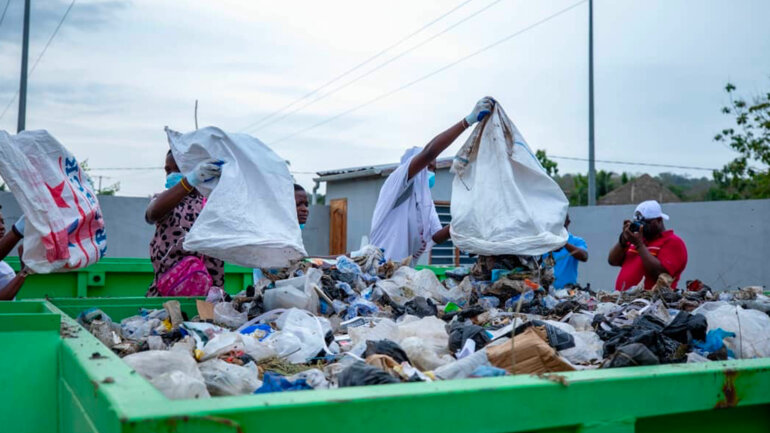 L'UE renforce la gestion des déchets dans cinq villes togolaises