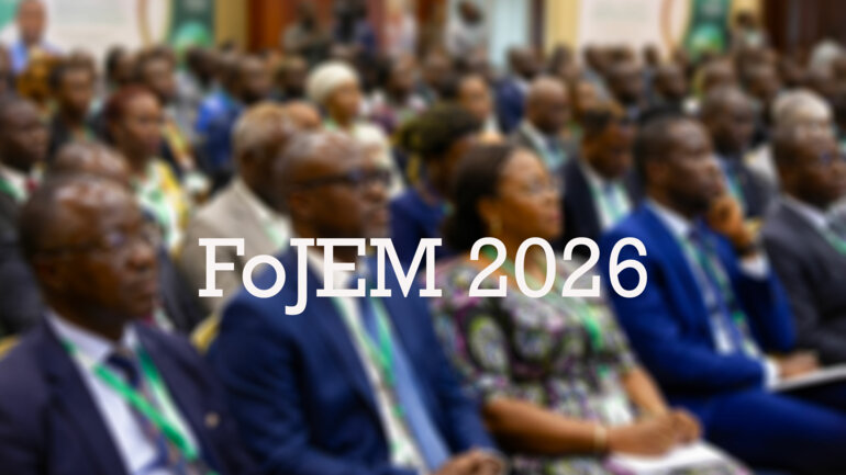 Un Forum, peu de détails