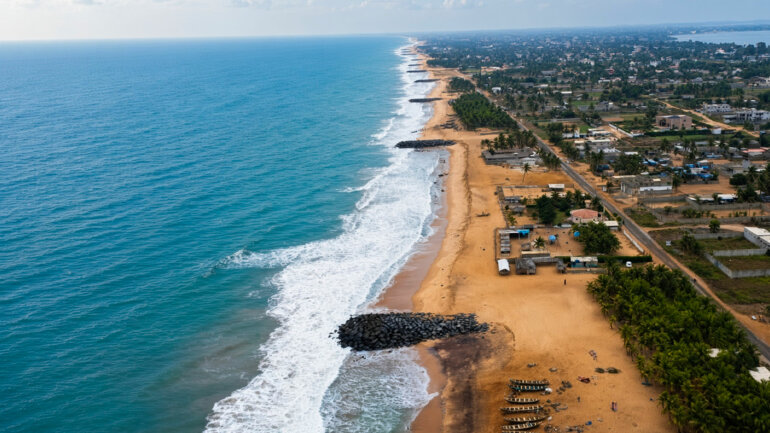 Un littoral qui recule de 5 à 10 mètres par an