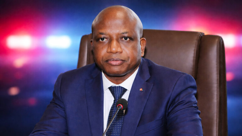 Le ministre de la Sécurité au contact des forces sur le terrain