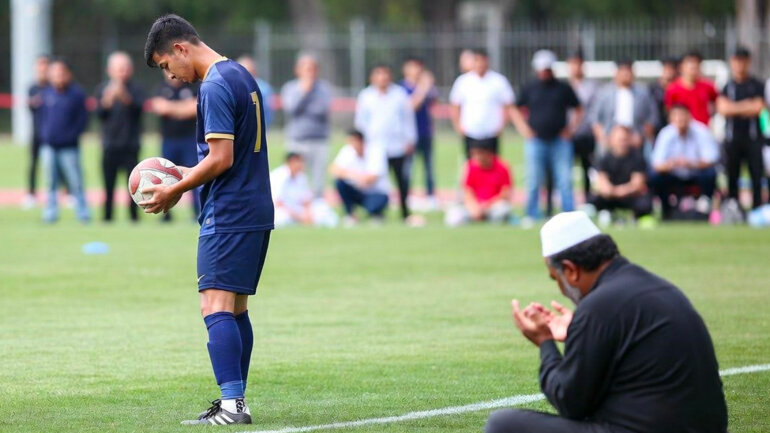 Prière et football