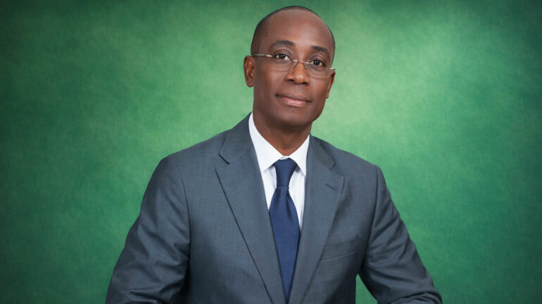 Divisions, défections, désillusions