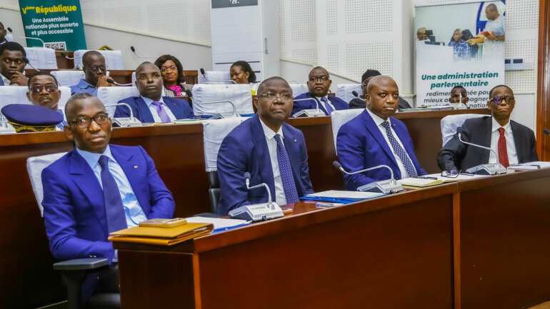 Etat d'urgence : texte adopté par l'Assemblée 