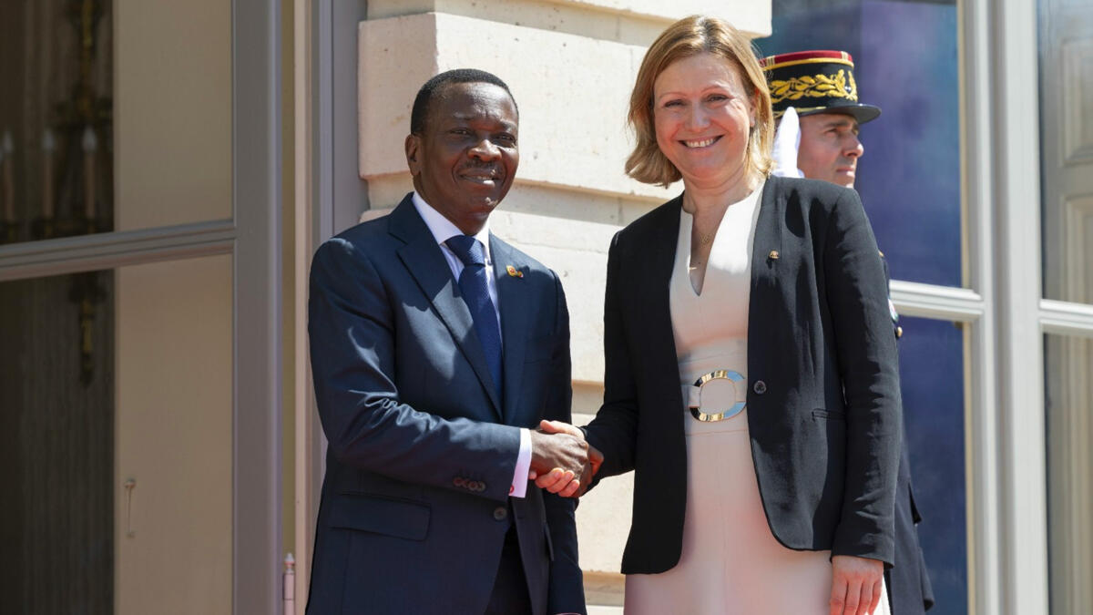 Kodjo Adédzé reçu à l'Hôtel de Lassay