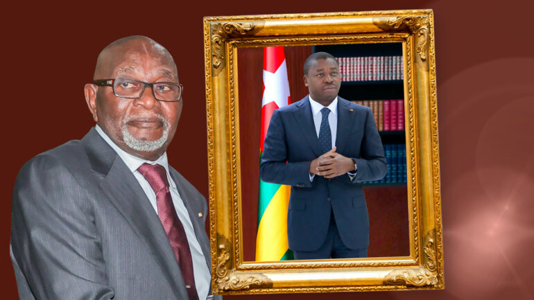 La République menacée par un mauvais accrochage de photos