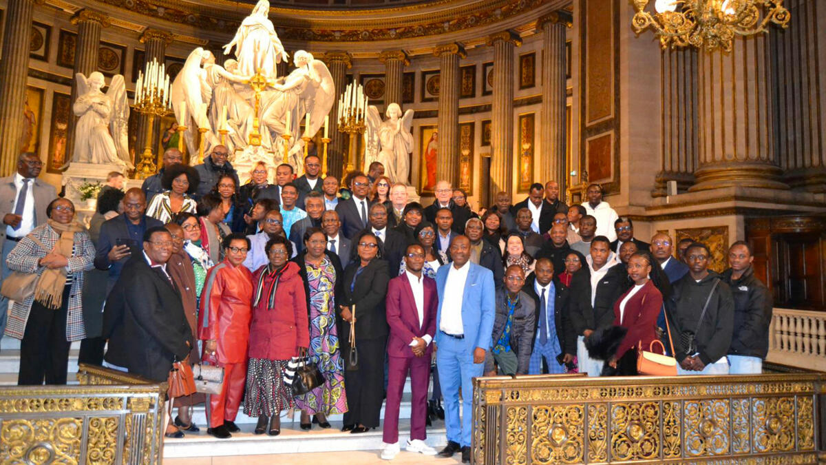 Messe du souvenir à Paris 