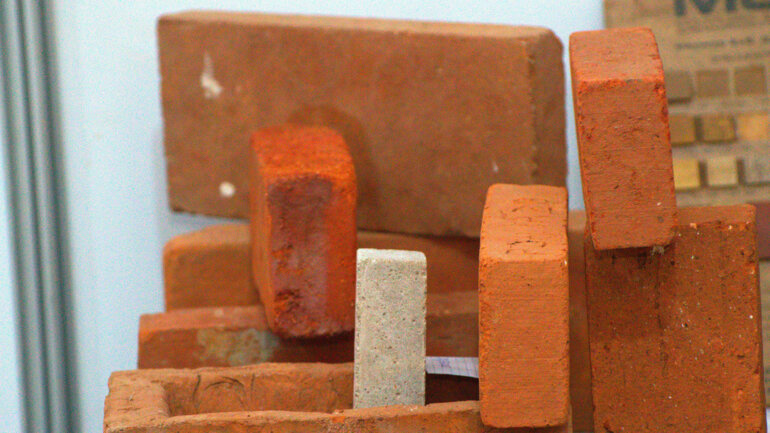 Construire mieux, pour moins cher