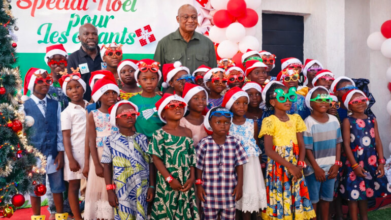 Des sourires d’enfants pour Noël à Golfe 4