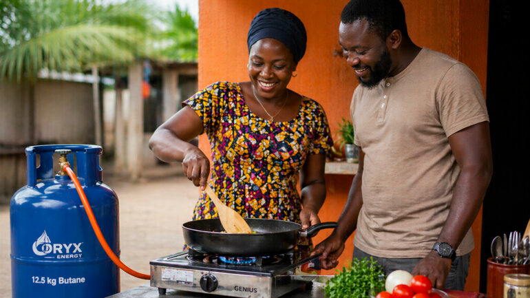Le gaz butane sauve les forêts, mais à quel prix ?