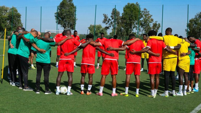 Les Éperviers entament leur regroupement à Lomé